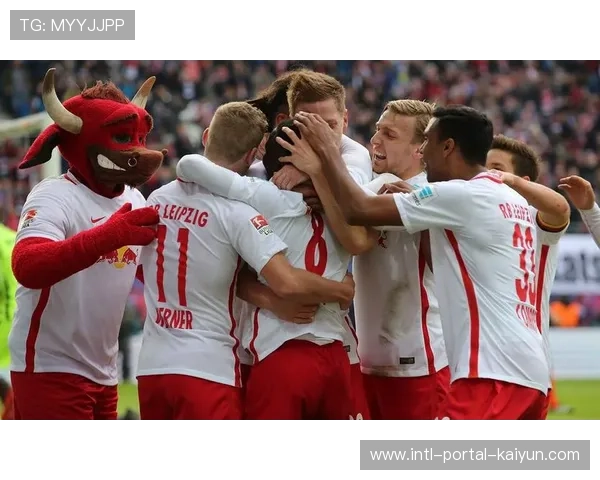 RB莱比锡免费出借训练场地,助东德四队应对冬季训练困境 RB莱比锡免费出借训练场地,助东德四队应对冬季训练困境