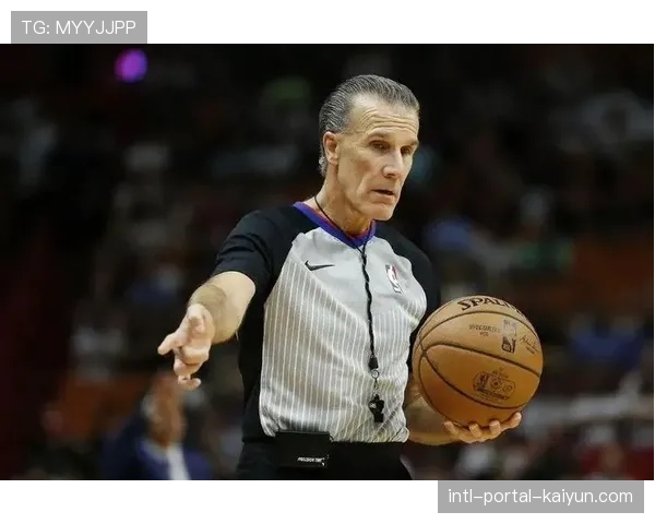 NBA与NCAA合作推出裁判联合培训计划,旨在统一吹罚尺度